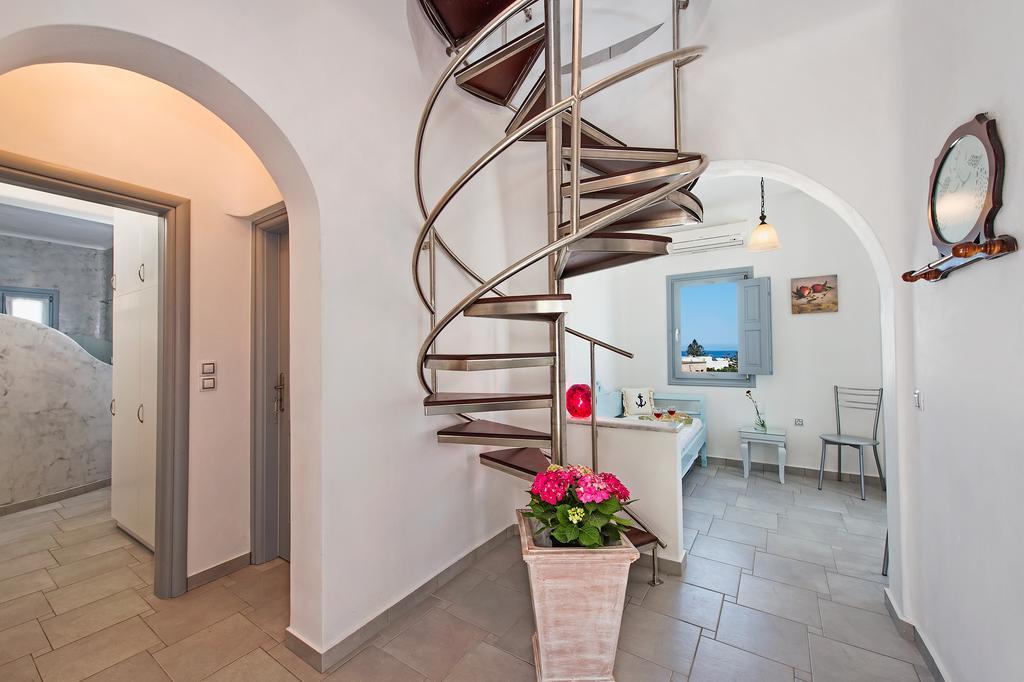 Felicity Luxury Villas Kamári Quarto foto